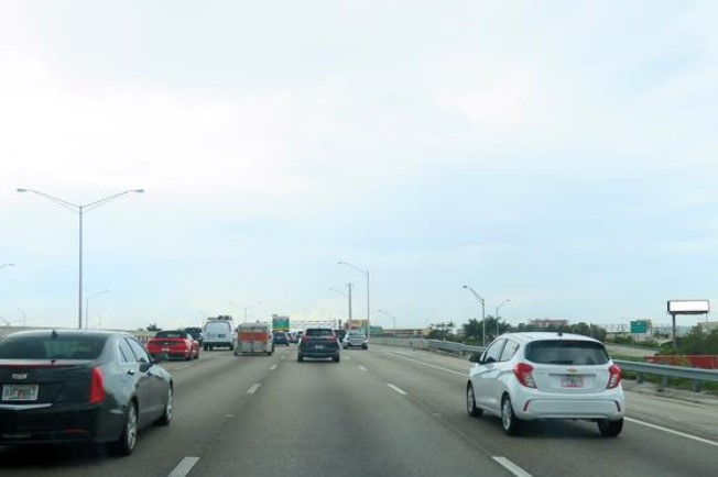 Location photo for W 20th Ave near Westland Promenade (Hialeah)