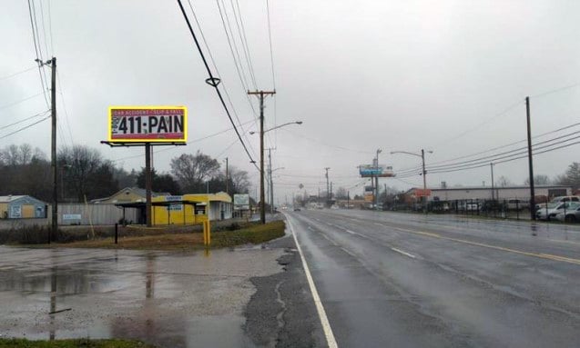 Location photo for Dickerson Rd near Echo Hills Plaza (Goodlettsville)