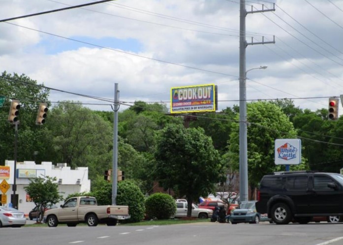 Location photo for E Trinity Ln near E Trinity Lane & Dickerson Pike WB, Talbot's Corner (Nashville)