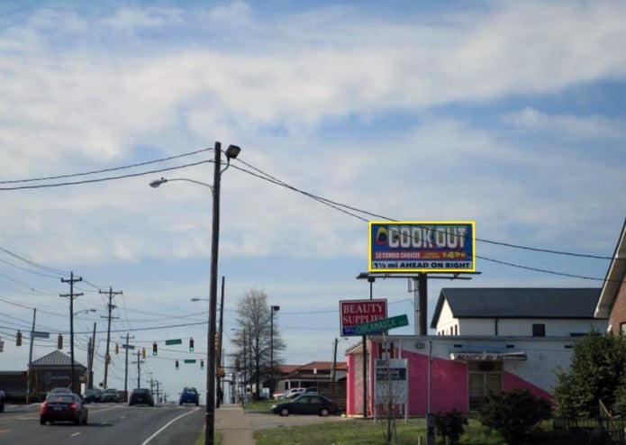 Location photo for Gallatin Ave near Eastland Station Inbound, Greenwood (Nashville)