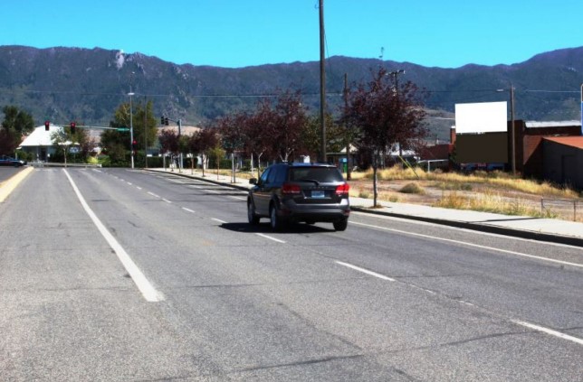 I-15/90B (Iron Street) MM 89.96 S/S, W/F, Top Media