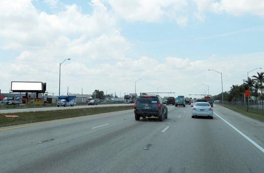 Location photo for NW 77th Ct near Westland Promenade (Medley)