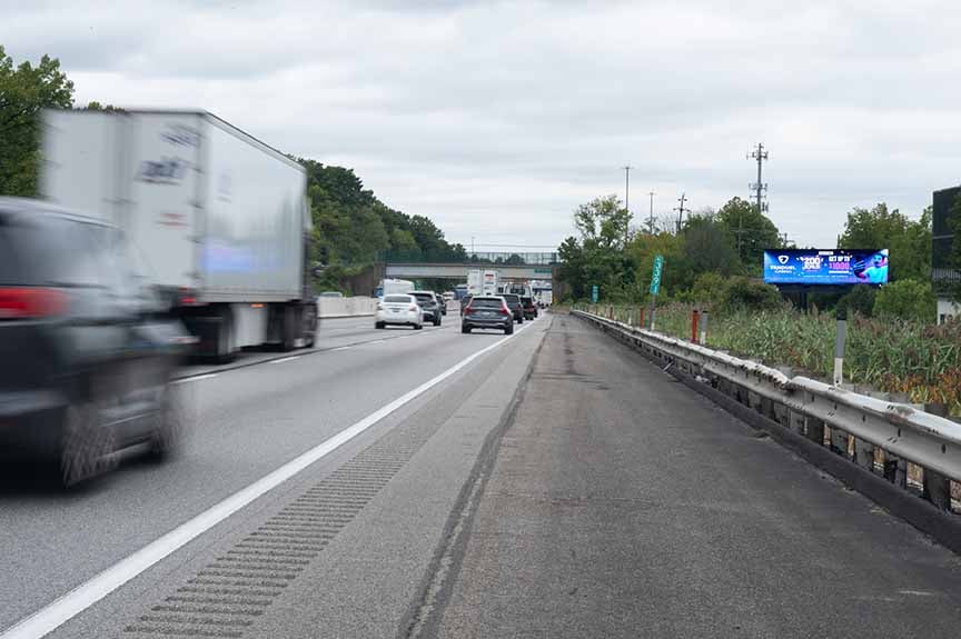 I - 276 @ Virginia Drive Exit 339 F/E Media