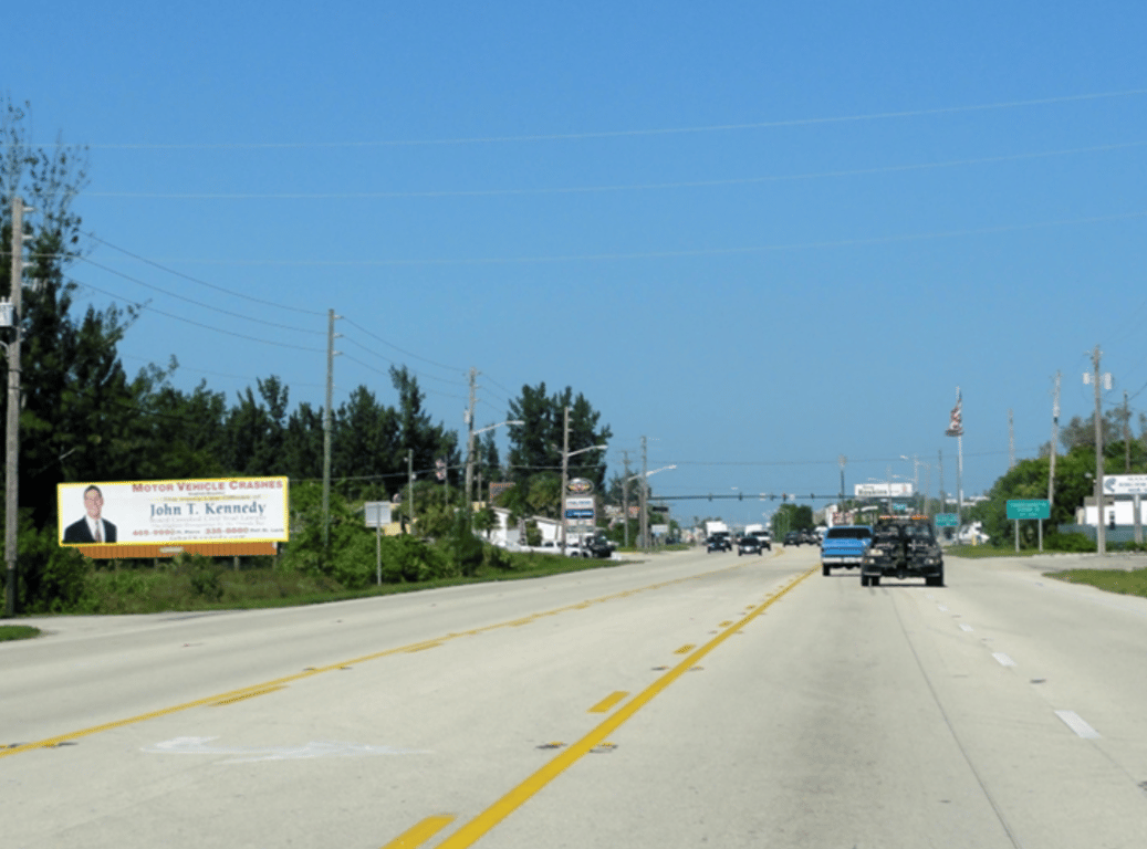 W/S US 1 500' S/O FARMERS MKT N/B Media