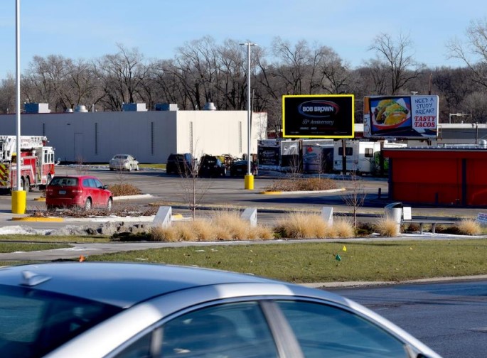 GRAND AV NS 250FT E/O 4TH ST F/W-1 Media