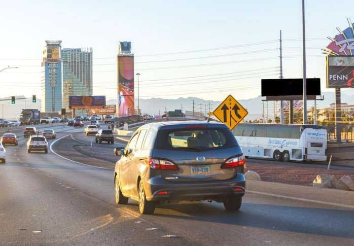 Flamingo 60' W/O I-15 N/S E/F F/E Media