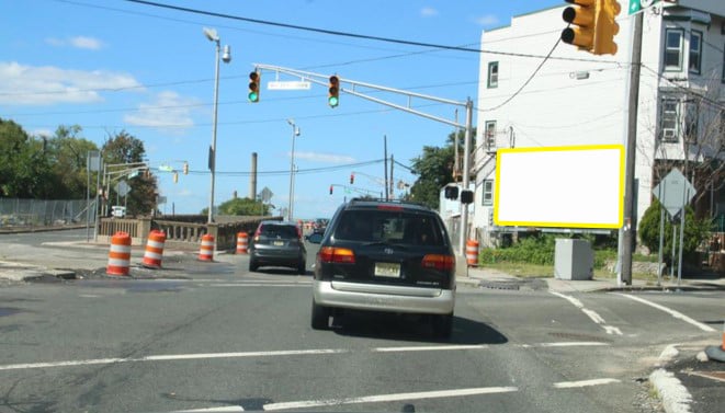 Location photo for Summit Ave near Eastern International College, The Heights (Jersey City)