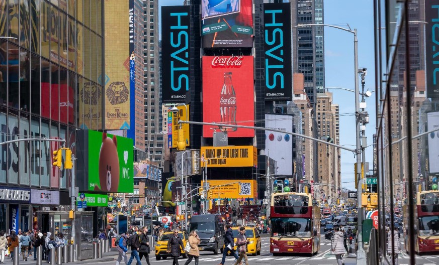 Location photo for Broadway near M&M'S New York, Manhattan (New York)