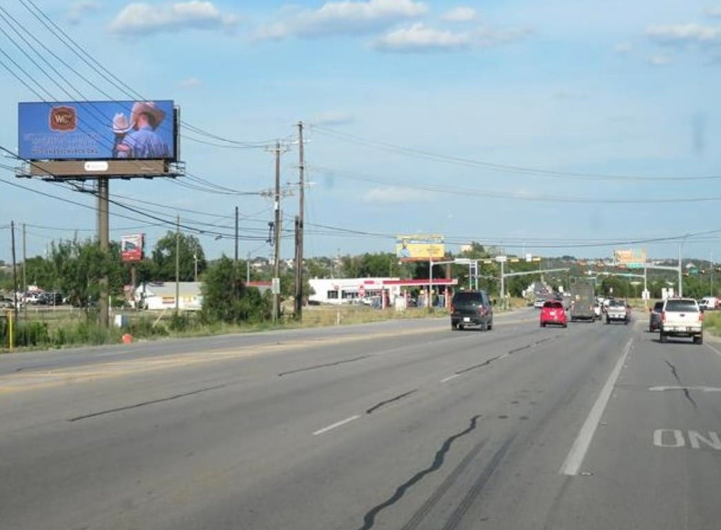 11500 W. Hwy. 29, 266' W/O 183; South East Media