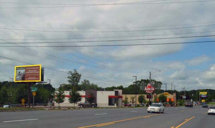 Location photo for Smokey Park Hwy near Biltmore Estate (Asheville)