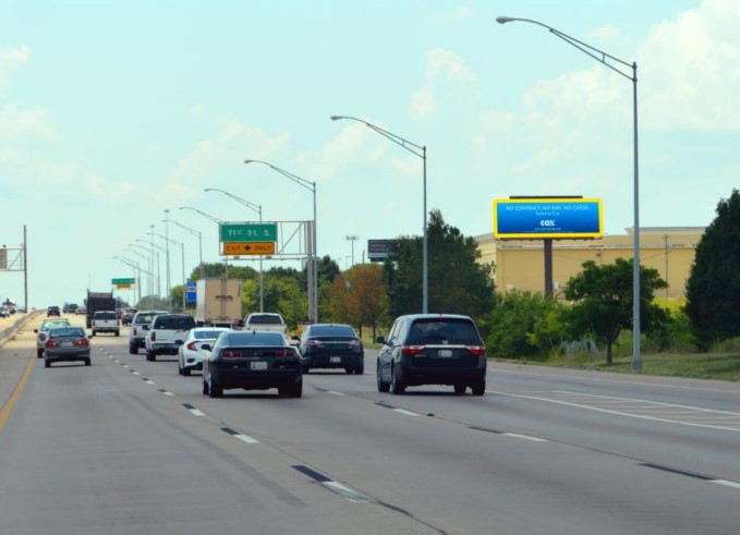 Location photo for S 101st E Ave near Marketplace (Tulsa)