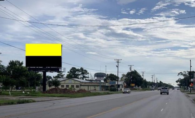 316 Ave. F Ave N/S, 100 ft W/O 6th St, W/F - Top panel Media