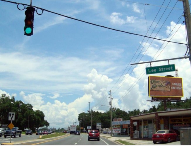 US 441 W/S .8 MI S/O US 27 Media