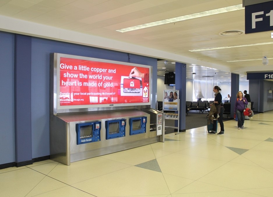 Lit Tension Fabric Display in Amf Ohare, IL