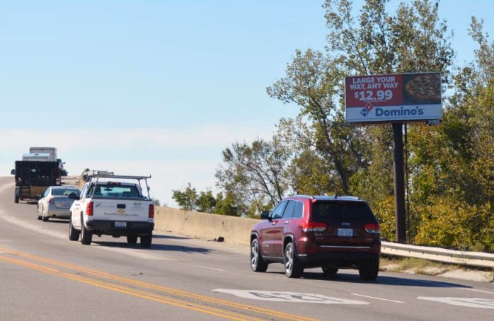 905 US 421 N 0.9 mi N/O US 76 WS Media