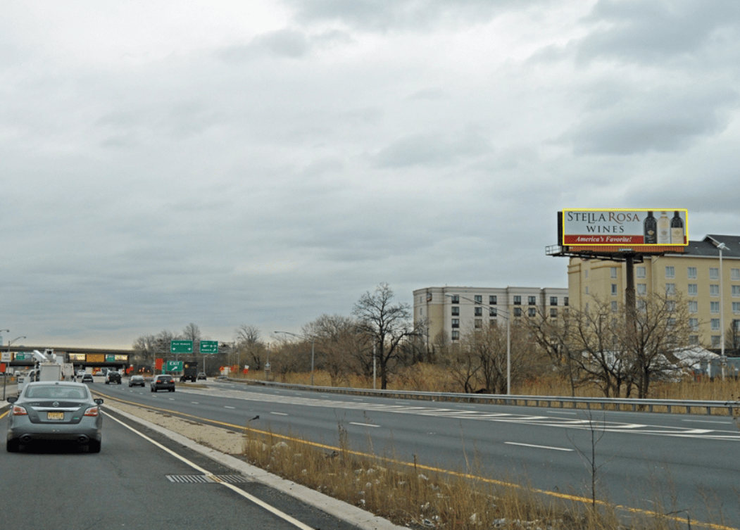 Location photo for Rte 1 and 9 S near Brewster Rd at Conrad Rd North (Newark)
