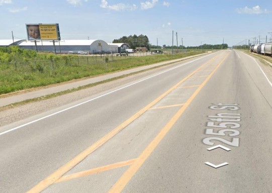 Location photo for Lark Ave (Mason City)