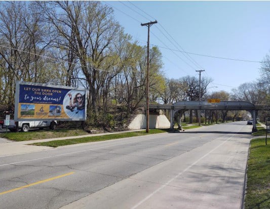 Location photo for E State St near Dr. G.C. Stockman House (Mason City)