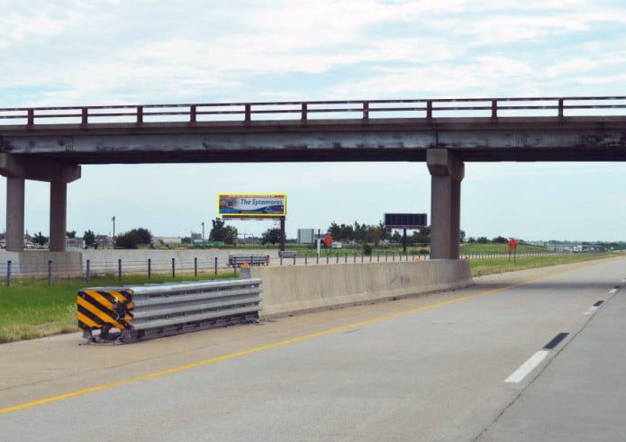 I-40 .9 MI W/O BANNER RD, NS/WF Media