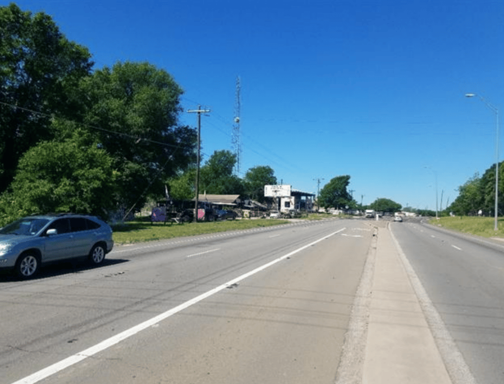 2330 US 290 W/O SH 36 Media