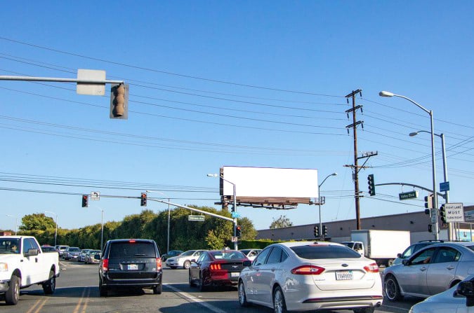 Valley S/L E/O Hacienda F/W Media