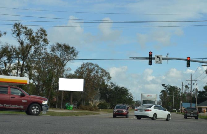 N/S Maplewood E/O of Hwy 27 Media