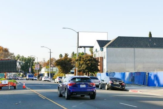 Location photo for Whittier NS 600ft E/O La Cuarta F/E - 2