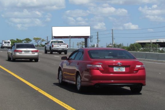 Location photo for U.S. 19 Frontage Rd near Us Hwy 19 N + 12400 (Clearwater)