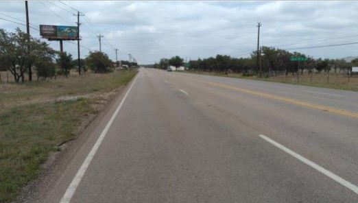 W/S 281 450' S/O FM 962 Media