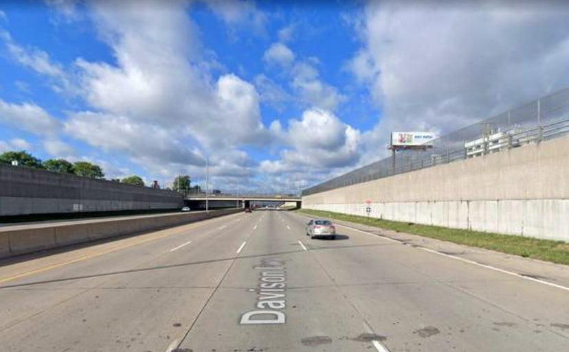 Location photo for Woodward Ave near Woodward & Davison (Highland Park)