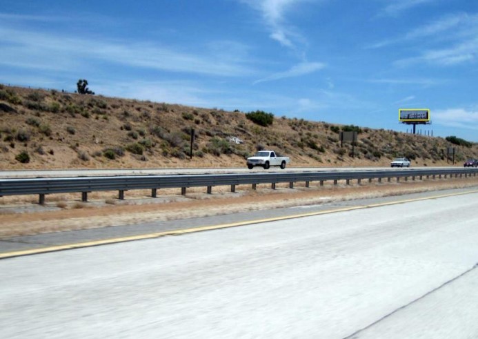 AV FWY 14 EL @ AVENUE M-8 Media