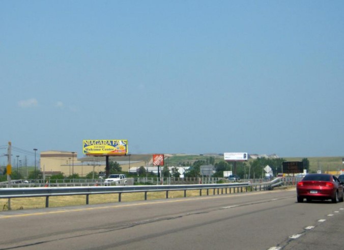 I-190 @ CHEVY PLACE F/S Media