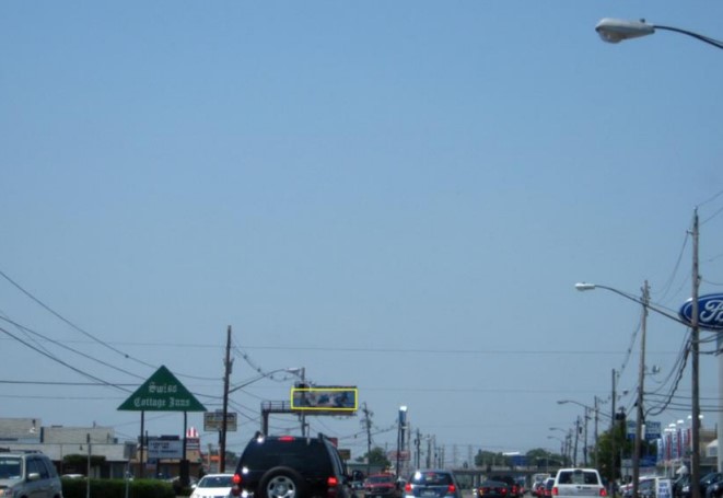 6615 NIAGARA FALLS BLVD. E/S I-190 F/S Media