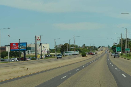 Veterans Pkwy 465 ft S/O Fort Jesse RoadWS Media