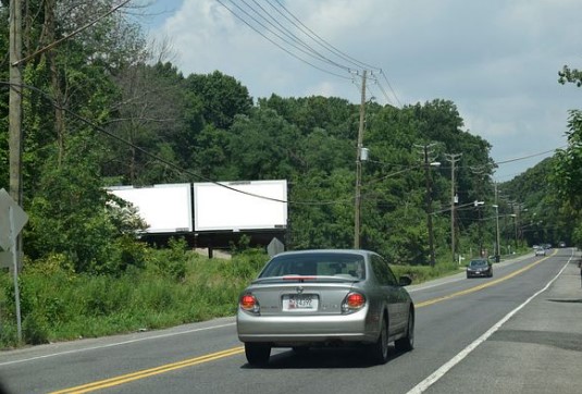 Location photo for Livingston Rd near Birchwood Dr & Livingston Rd (Oxon Hill)