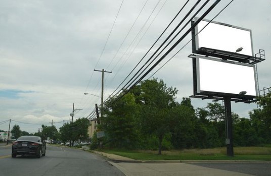 Location photo for Livingston Rd near Hunters Mill Center (Fort Washington)