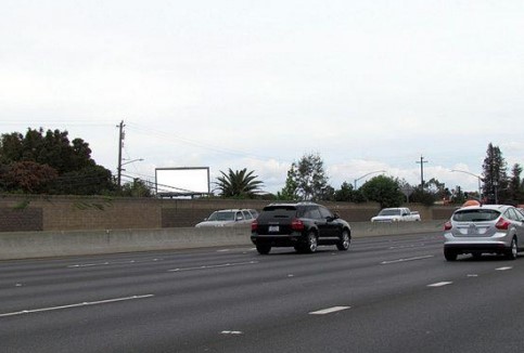 Location photo for E Bayshore Rd (East Palo Alto)