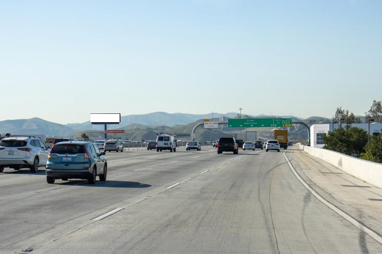 Riverside Fwy S/L E/O Highway 71 F/E Media