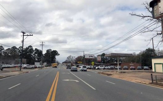 Location photo for E Jackson Ave near Chipley Community Outreach Center Inc. (Chipley)