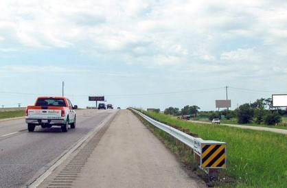 Location photo for North Fwy (I-35W) WS 350ft N/O Keller Hicks F/N - 1