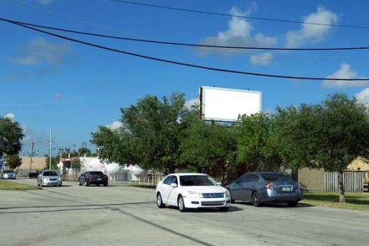 Location photo for N Flagler Ave near Busway & SW 312 St (Homestead)