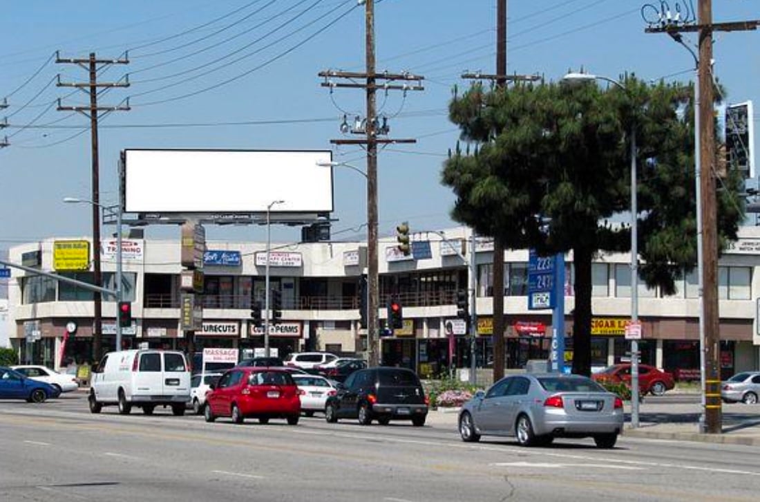 Location photo for Nordhoff St near Nordhoff / Corbin, Northridge (Los Angeles)