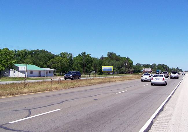 W/S US 59 S 6 MILES S/O LOOP 287 F/S Media