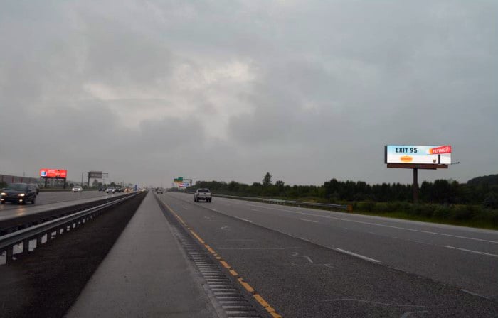 Location photo for Greenwood Springs Dr near Greenwood Springs Blvd - 1064 (Greenwood)