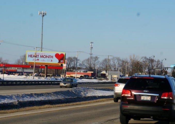 N SECOND WL 100' S/O HWY 173 Media