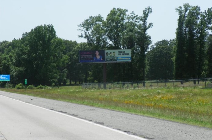 67/167 W/S .4 MI S/O Exit 42 (P1) Media