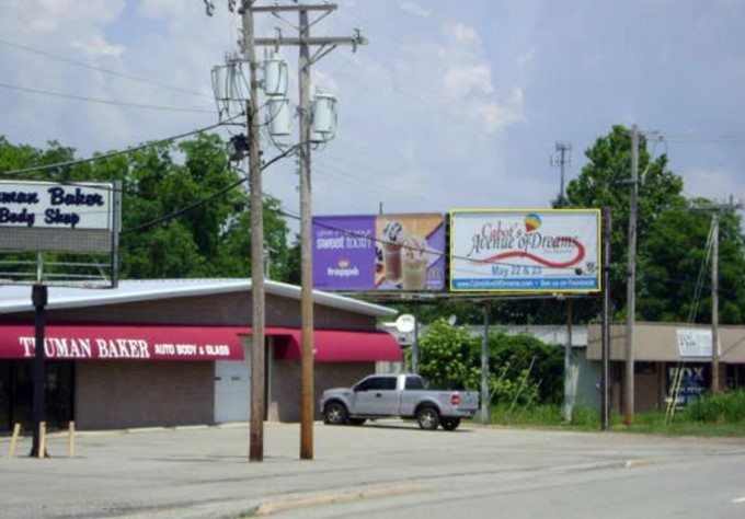 MAIN ST W/S O.6 MI S/O RACE P2(S)[R] Media