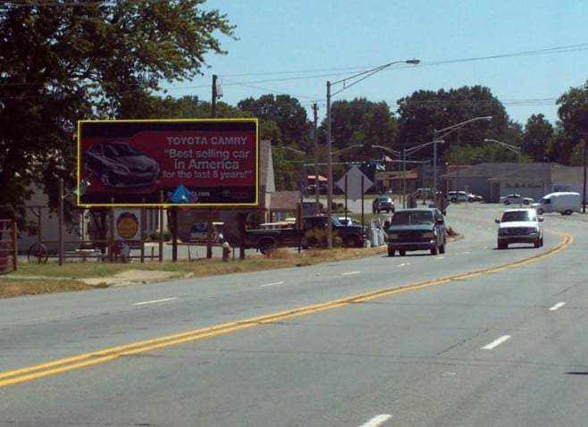 MAIN ST E/S O.5 MI S/O RACE ST P1(N) Media