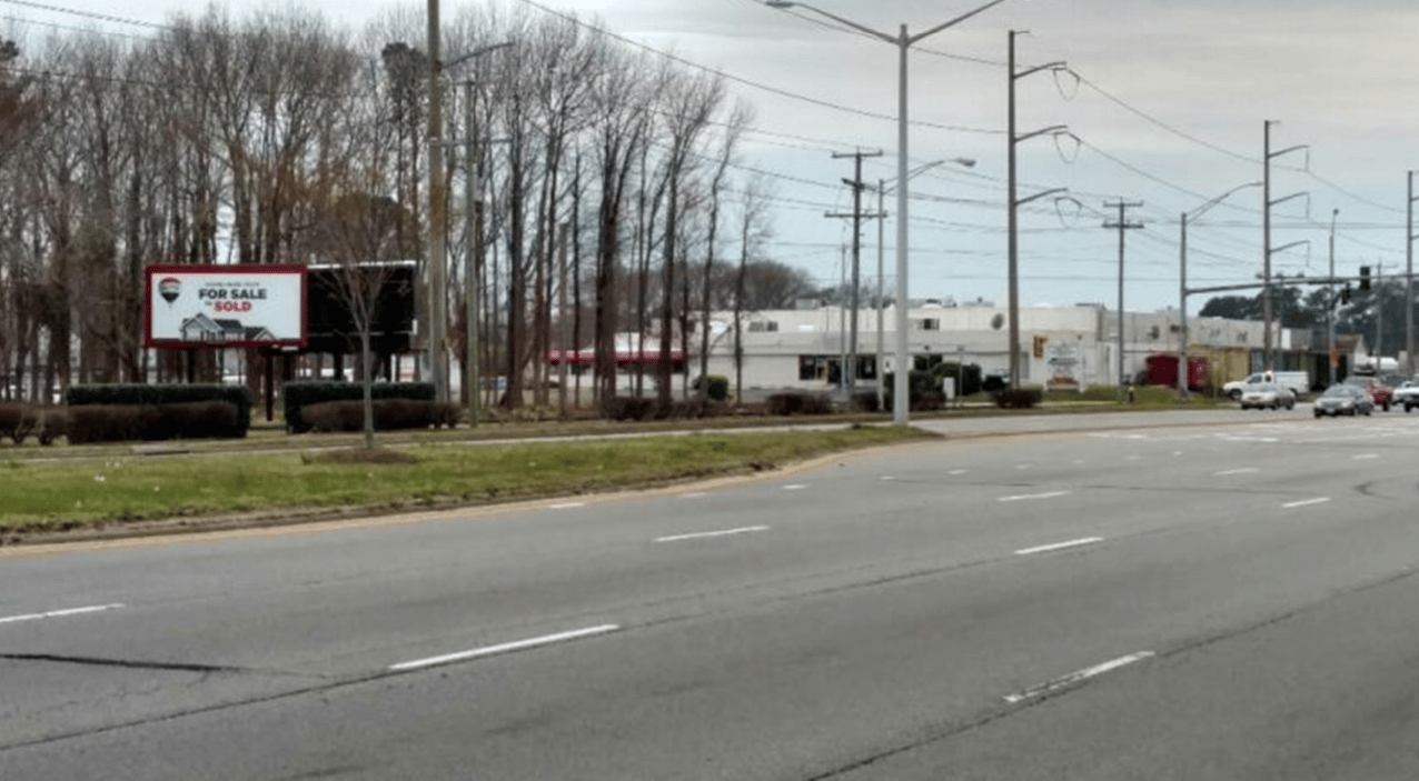 VIRGINIA BEACH BLVD 171 ft E/O LYNNSHORE DR Media
