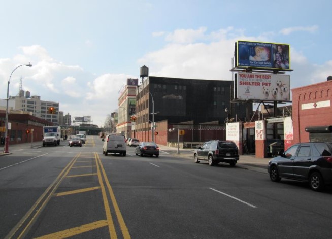 Location photo for Southern Blvd near E 143 St-St Mary's St, Mott Haven (Bronx County)